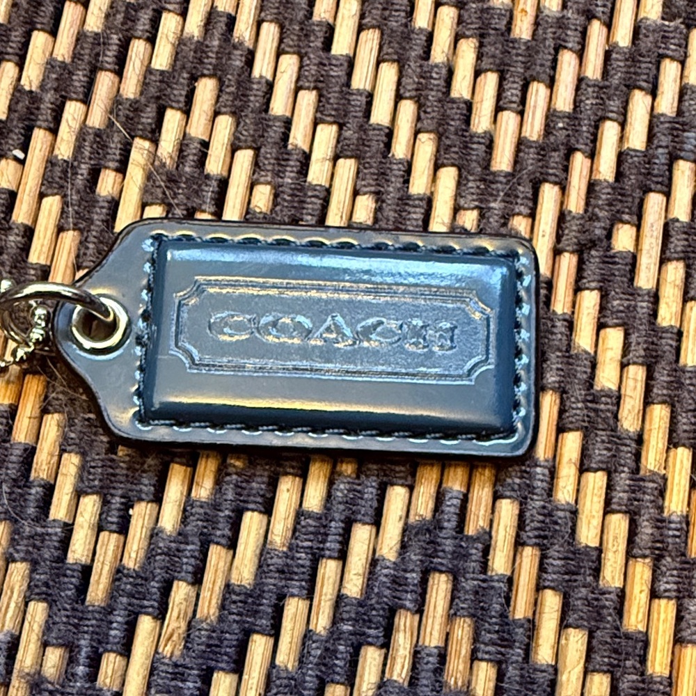 Vintage Y2K Coach blue patent Leather Hangtag with nickel ballchain